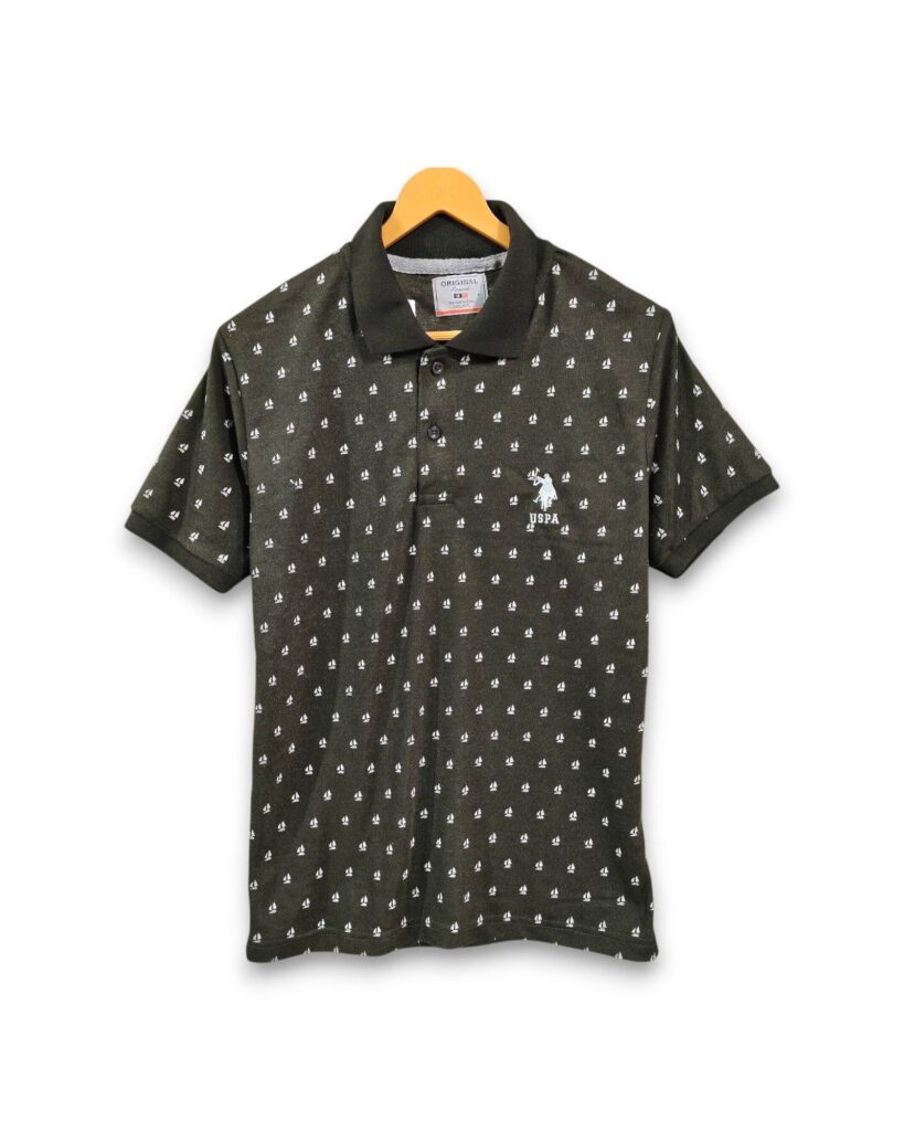 Men’s Dark Green Polo Half-Sleeve T-Shirt, perfect for casual outings