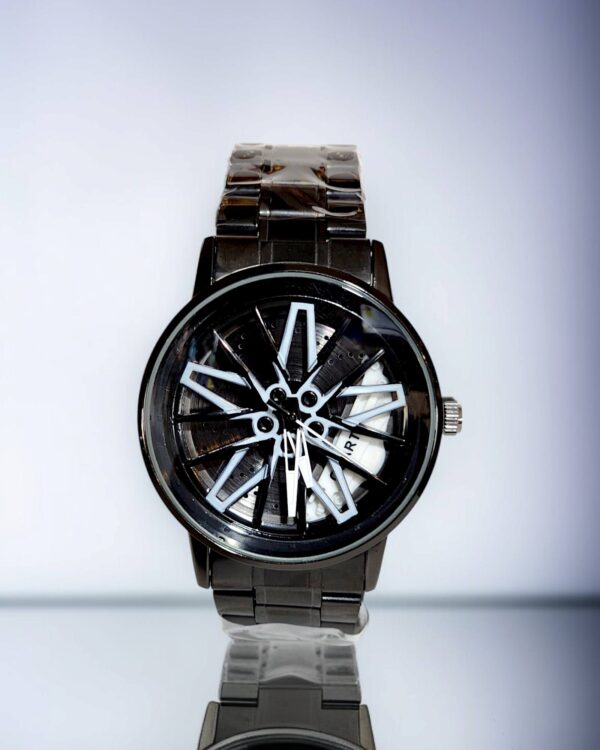 Vintage Black Rotating Dial Watch for Retro Lovers